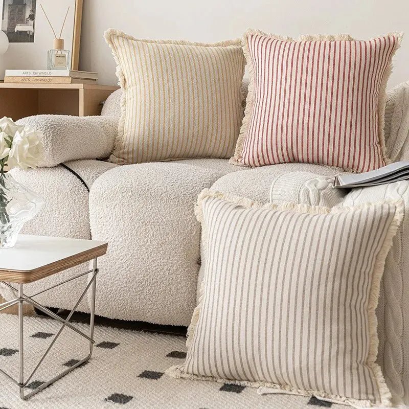 Meli | Copricuscino Jacquard con Bordo Arricciato Bianco in Misto Cotone per Divano, Letto e Poltrona