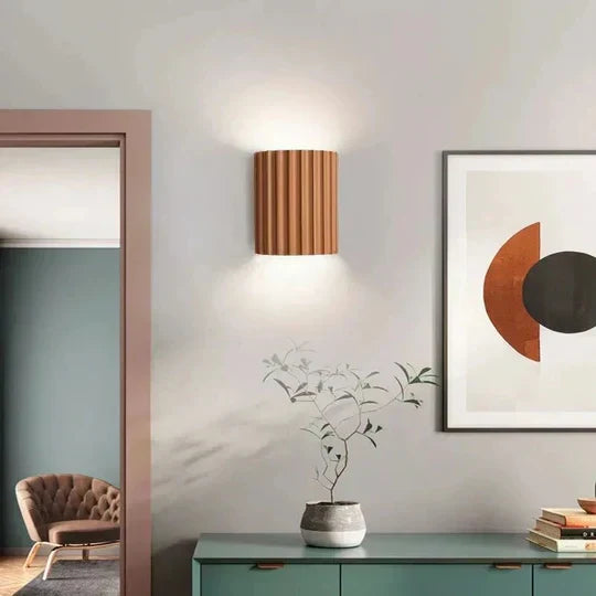 Lampada da Parete Moderna a Righe - Elegante e Funzionale