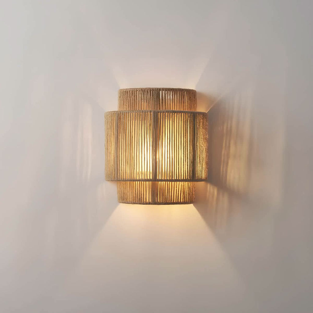 Lampada da Parete in Cordone Naturale con Bulbo LED