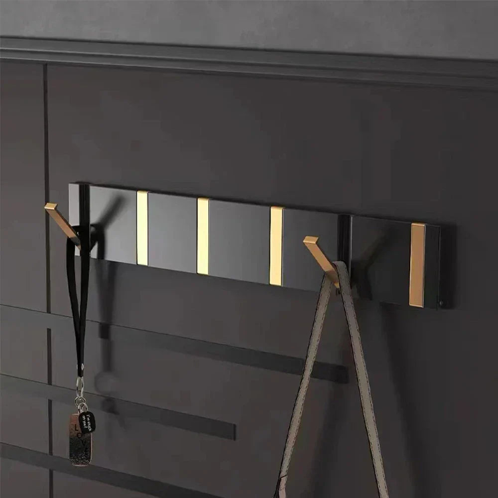 Gancio da Parete Pieghevole Minimalista – Design in Acciaio Inossidabile per Ingresso e Bagno