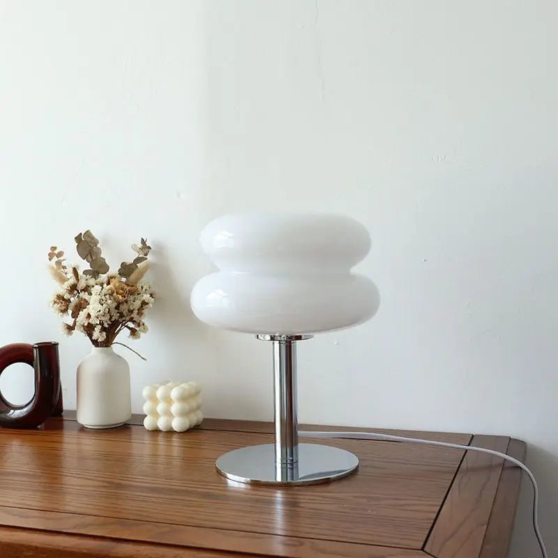 Lampada da tavolo Bauhaus Italiana per un Abitazione Moderna