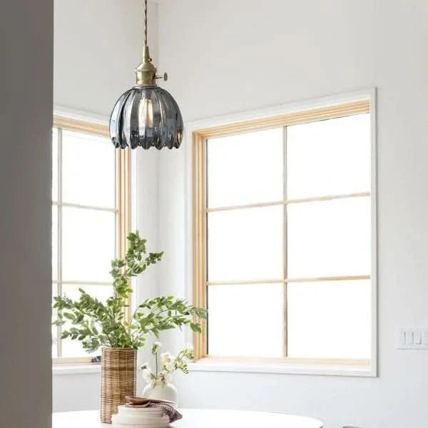 Lampada a Sospensione con Fiore di Vetro – Stile Giapponese
