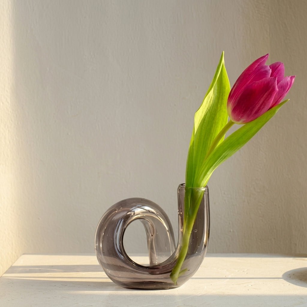 Vaso curvilineo con portacandele