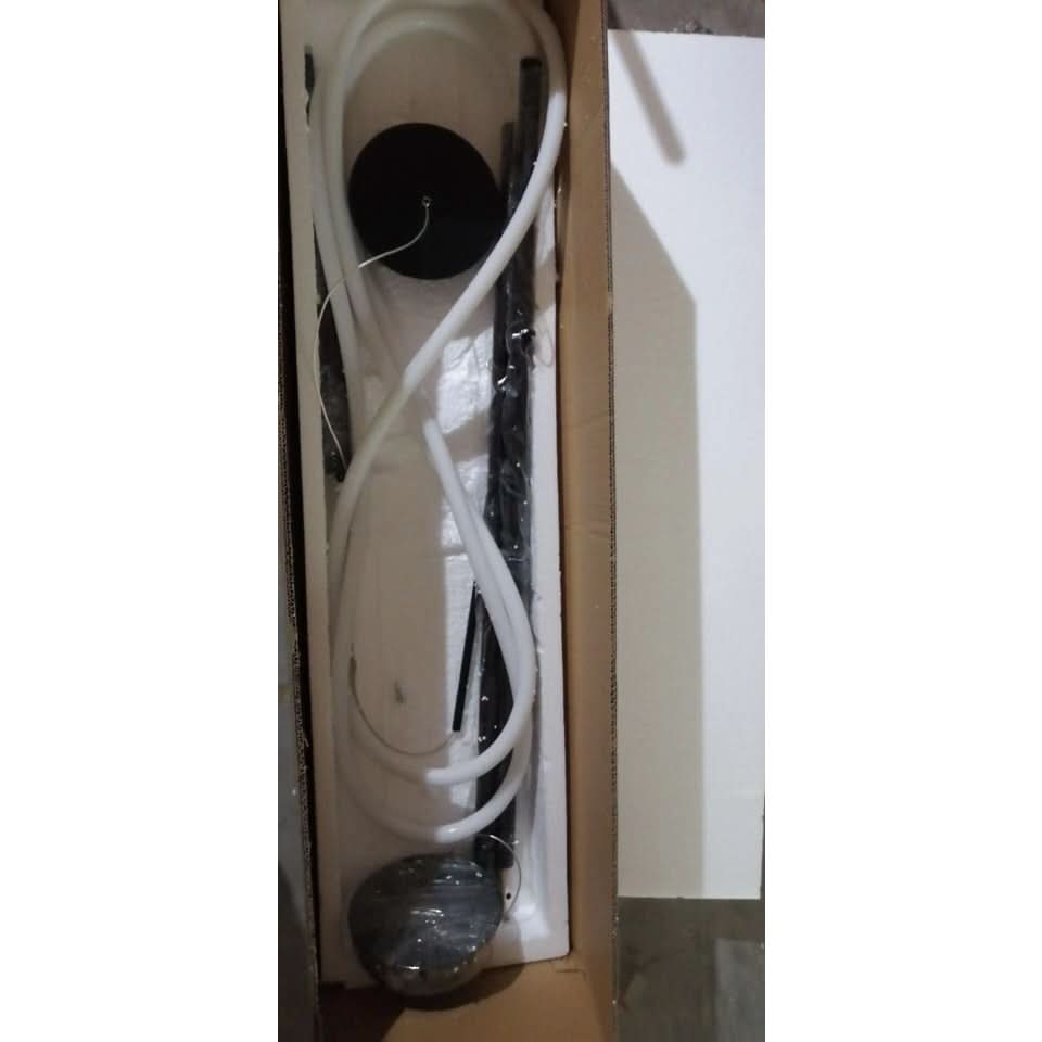 Moderna Lampada a Soffitto a Tubo Curvo LED