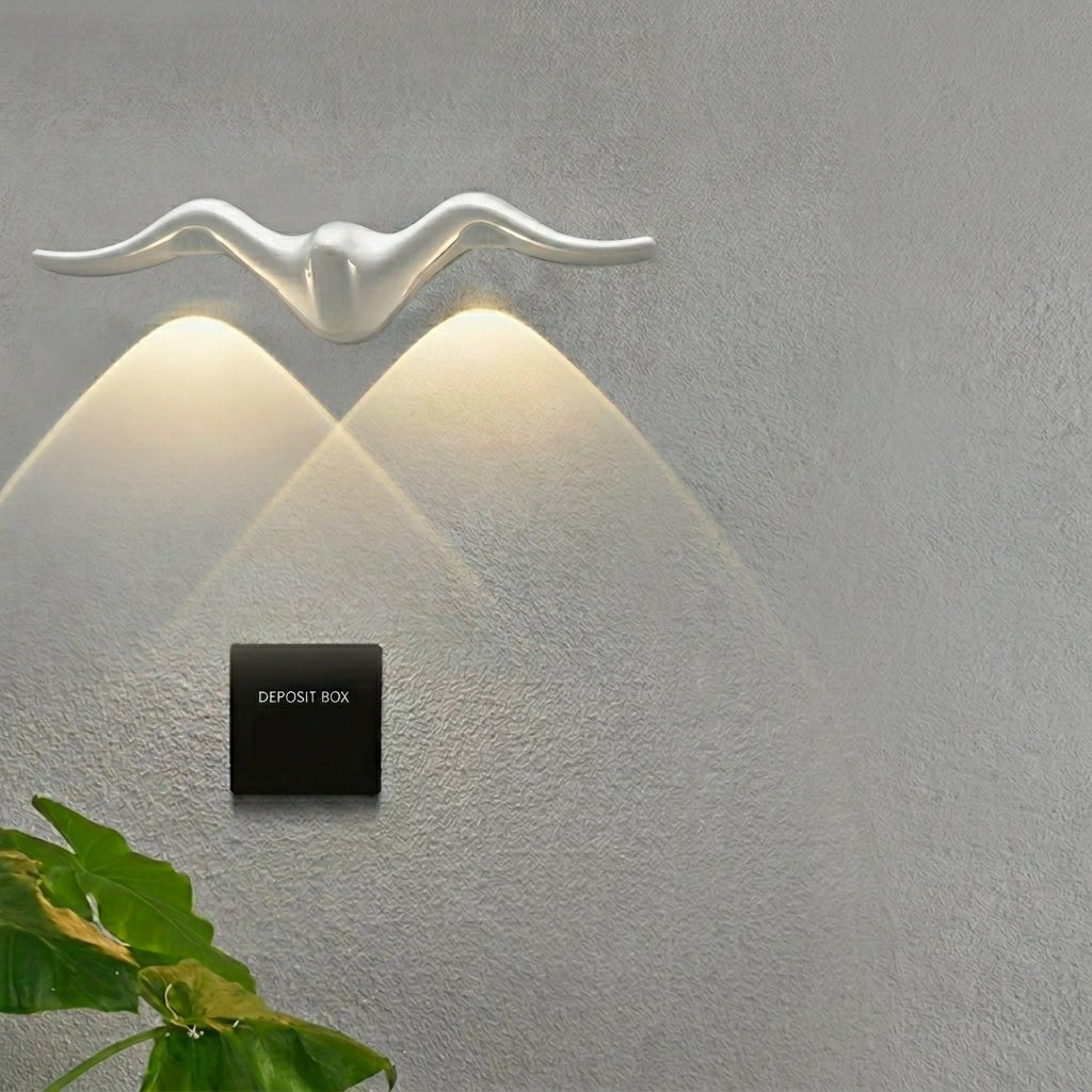Lampada da parete esterna LED in forma decorativa