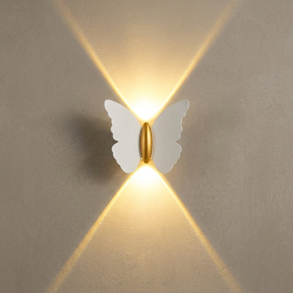 Lampada da parete esterna LED in forma decorativa