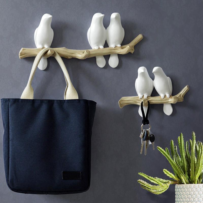 Decorazione accogliente con motivo di uccelli