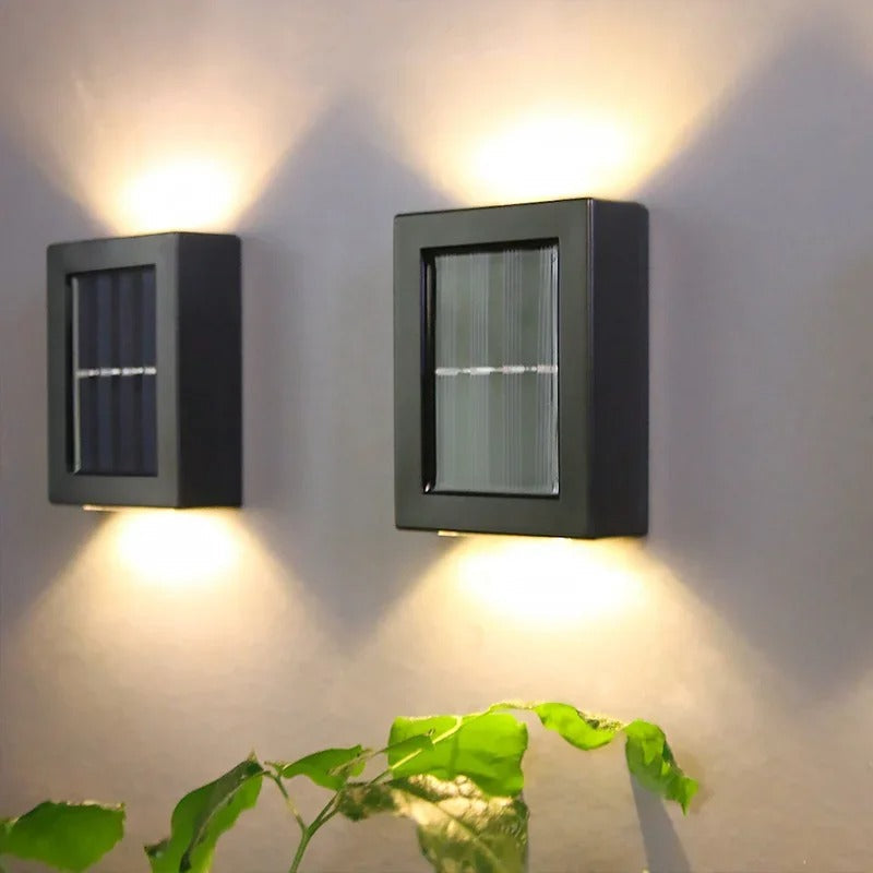 SolarGlow Luxe Lampade da Parete Solari – Senza Fili, Eleganti & Pronte per Serate Calde