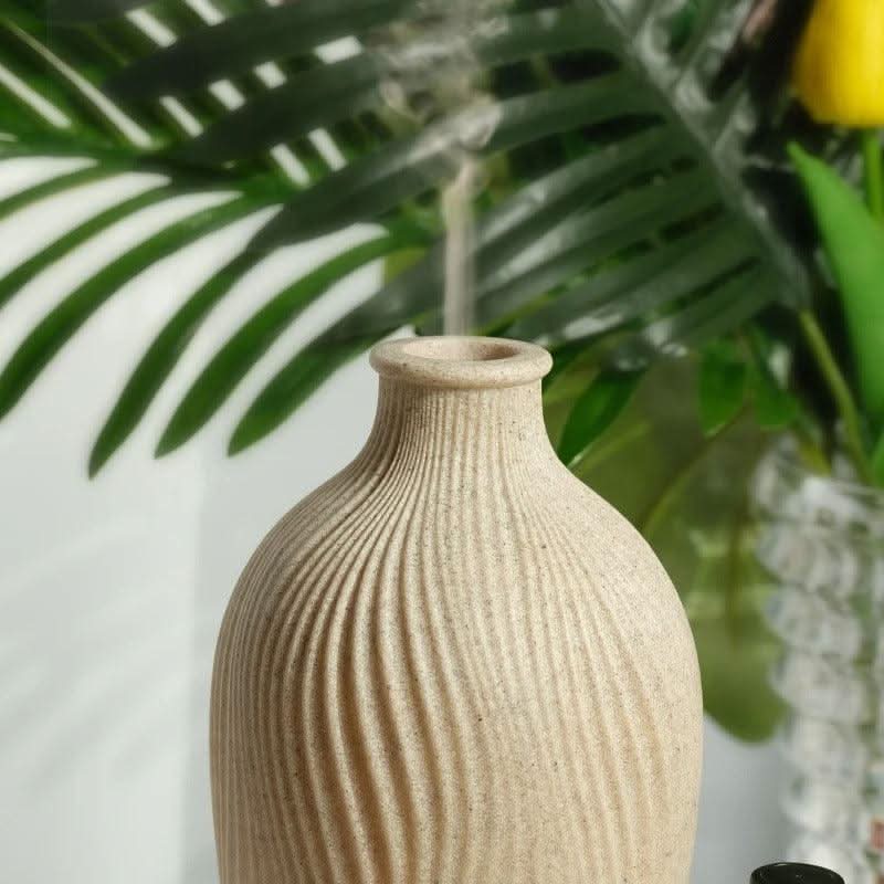 Umidificatore per Oli Essenziali a Forma di Vaso Boho – Diffusore Ultrasonico in Poliresina