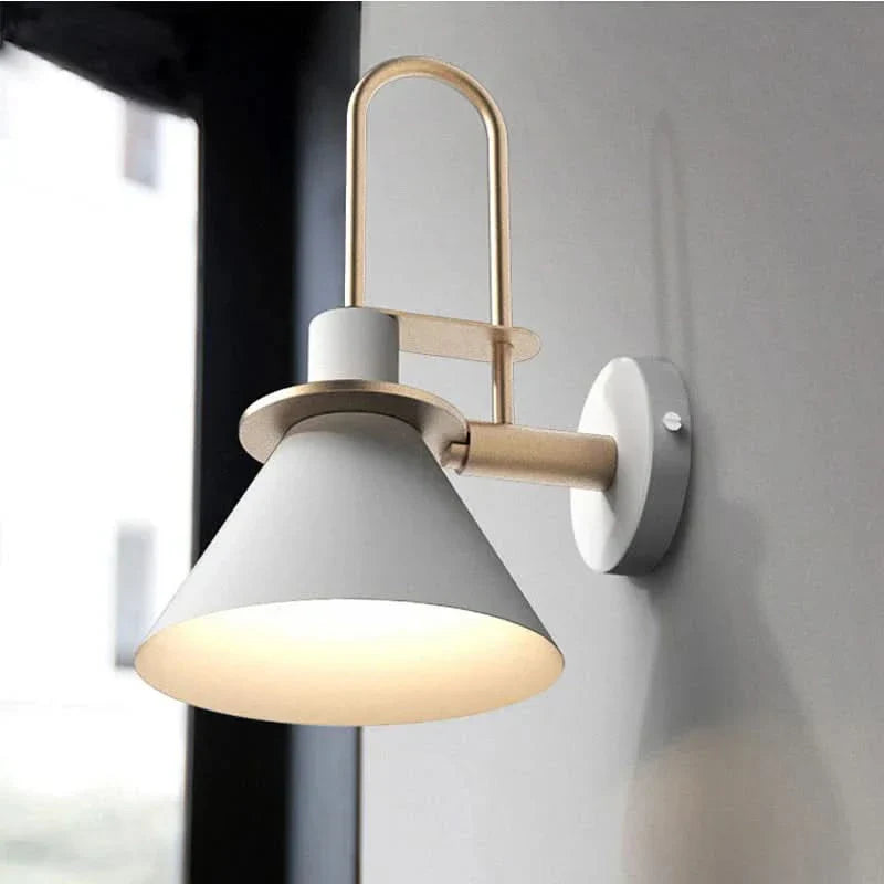 Lampada da Parete Minimalista con Design Moderno e Sleek