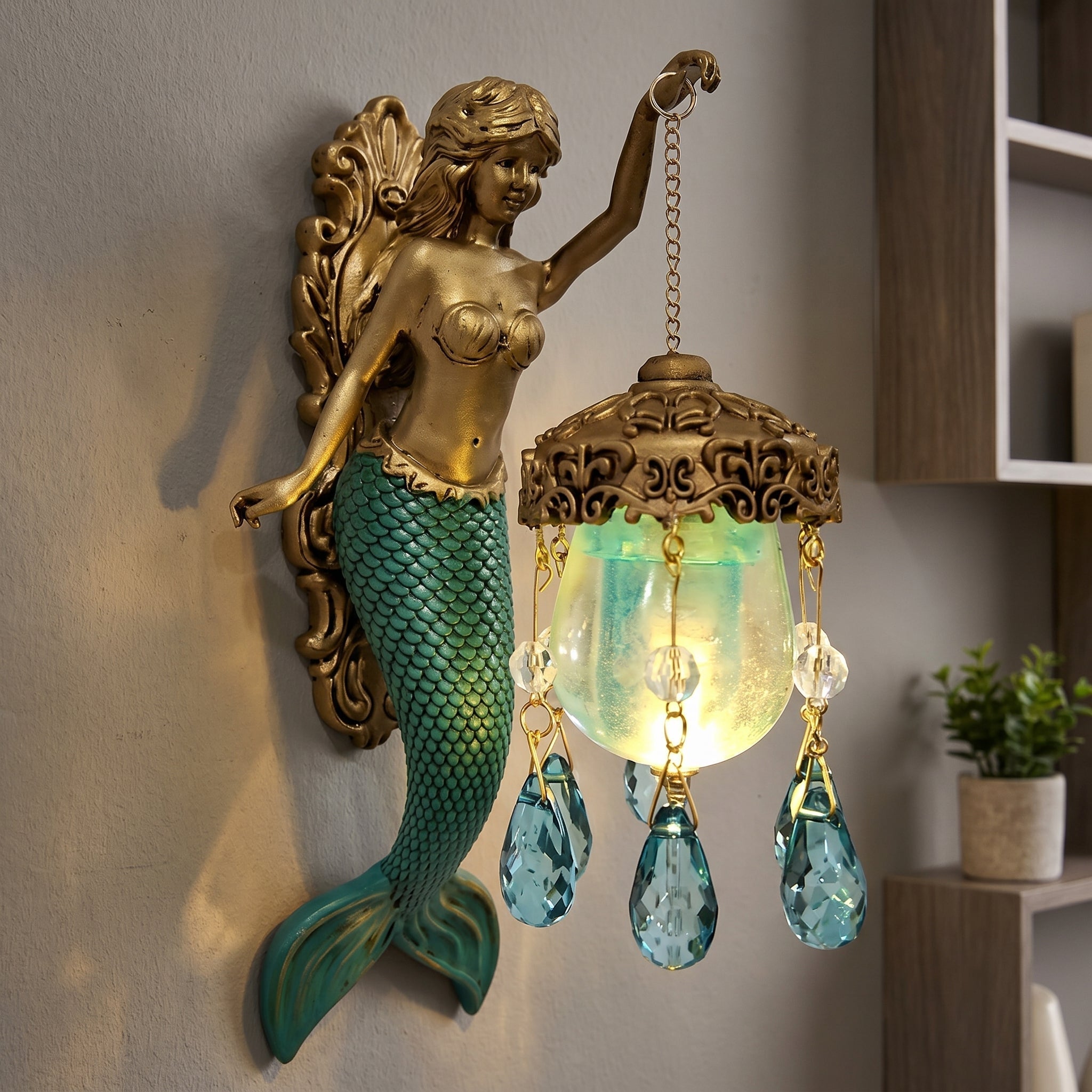 Applique Sirena con Lanterna Pendente