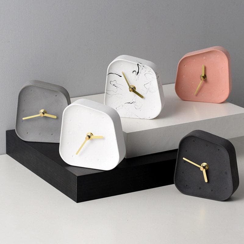 Orologio da tavolo asimmetrico minimalista
