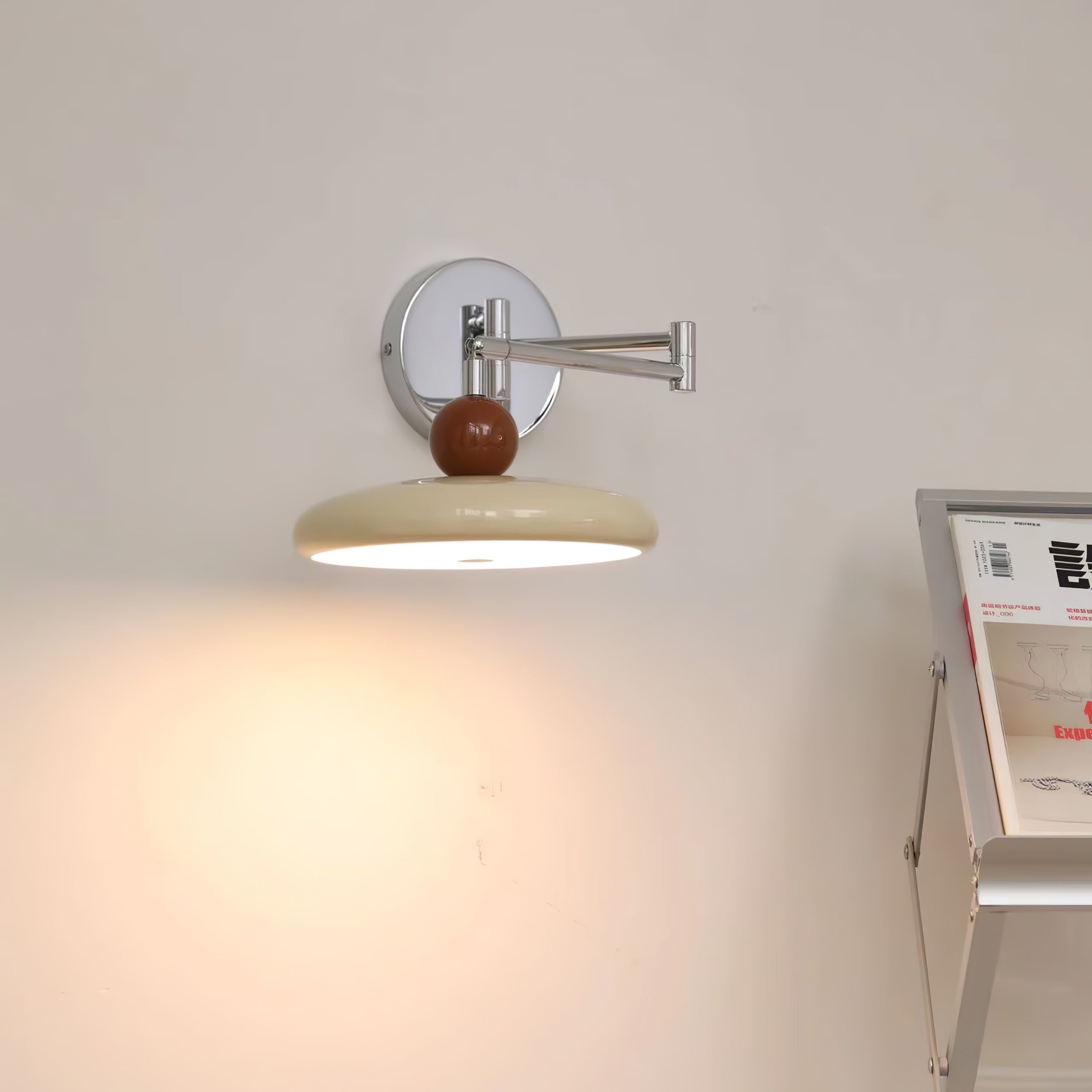 Modern Swing Arm Wall Lamp with Adjustable Design