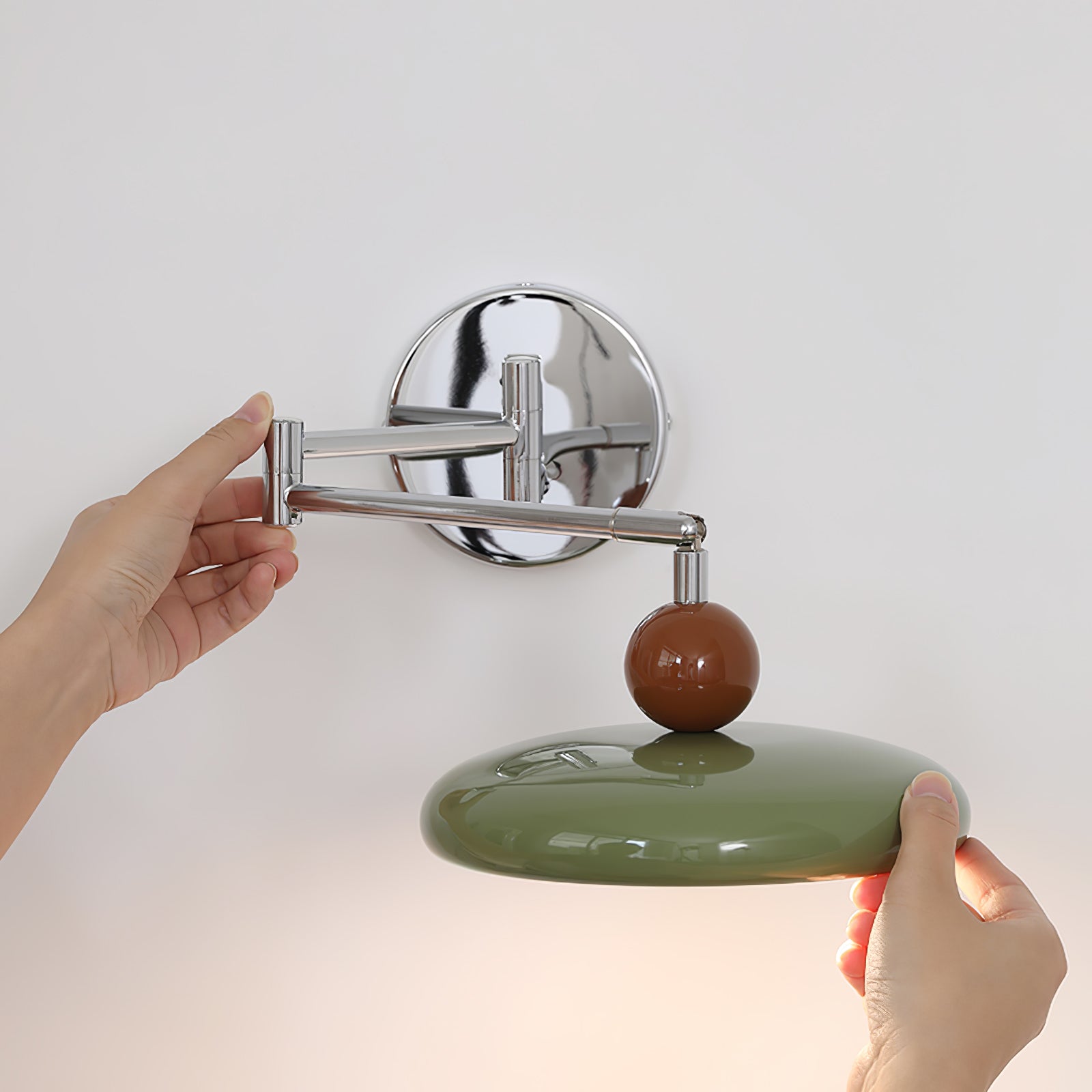 Modern Swing Arm Wall Lamp with Adjustable Design