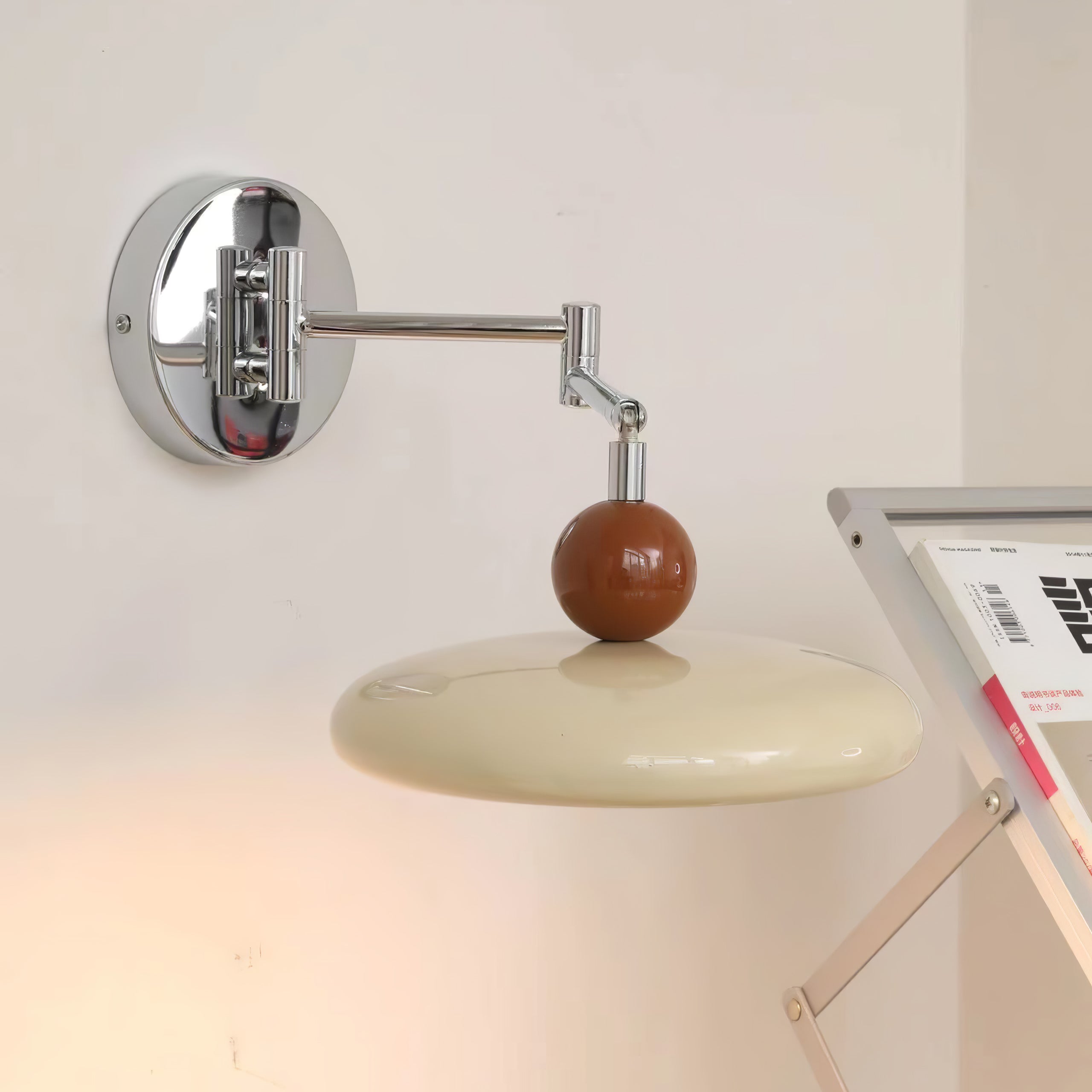 Modern Swing Arm Wall Lamp with Adjustable Design