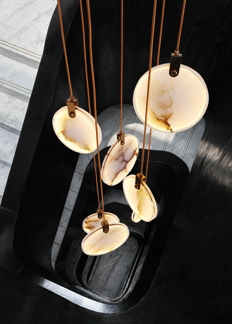 Lampadario a Anello LED MarbleGlow – Design Moderno in Marmo