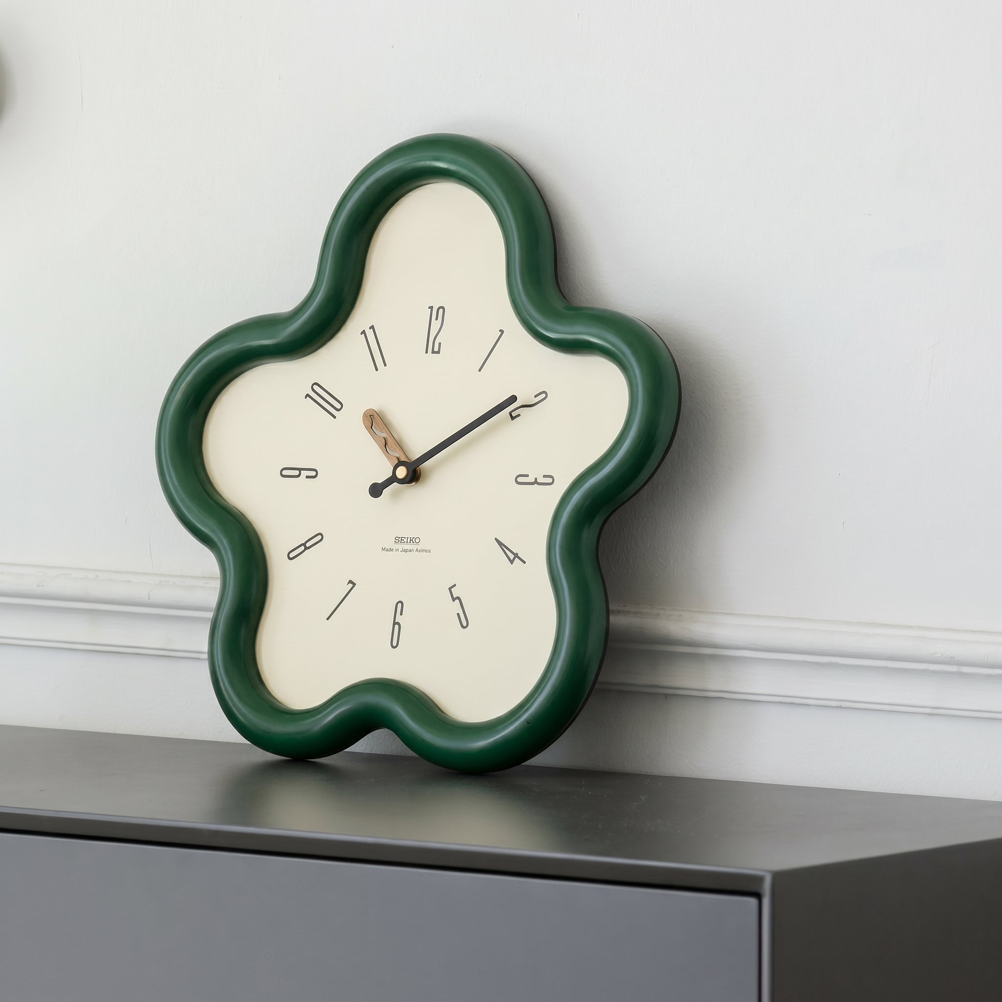 Orologio da parete moderno a forma di fiore