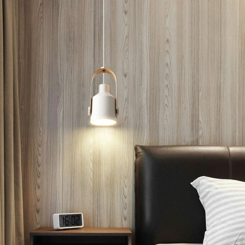 Faretto Pendente in Legno e Metallo Nordico – Luce Sospesa Minimalista