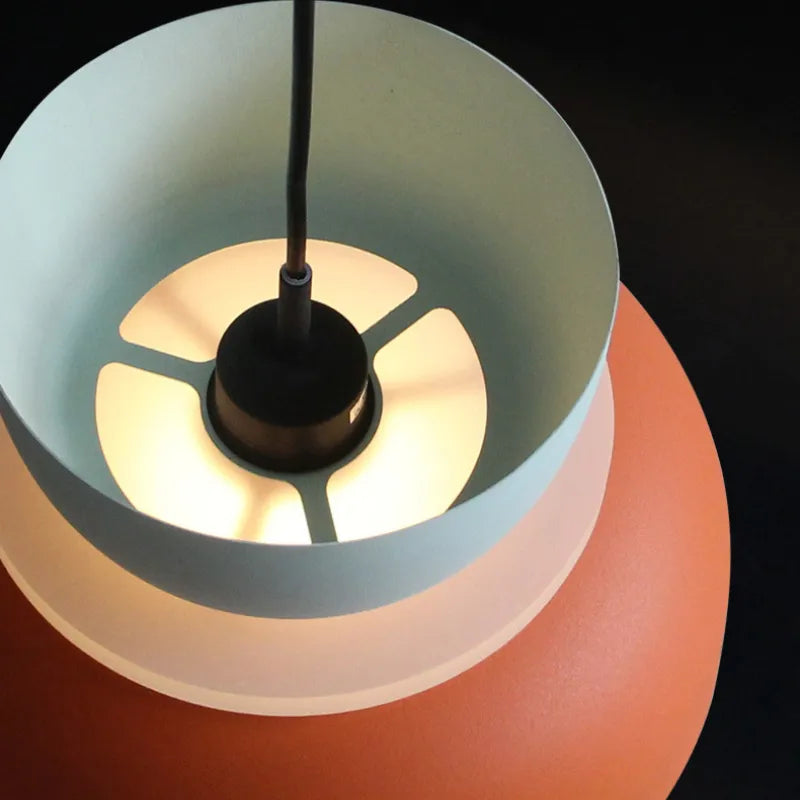 Delicato Bagliore della Lampada Sospesa Scandinava