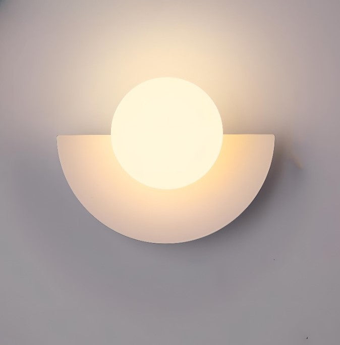 Lampada da Parete in Metallo Stile Nordico - Luce LED Semicircolare Moderna