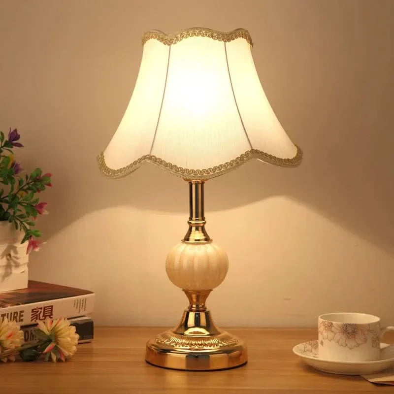 Lampada da Tavolo Vintage Scandinava per Decorazione della Casa