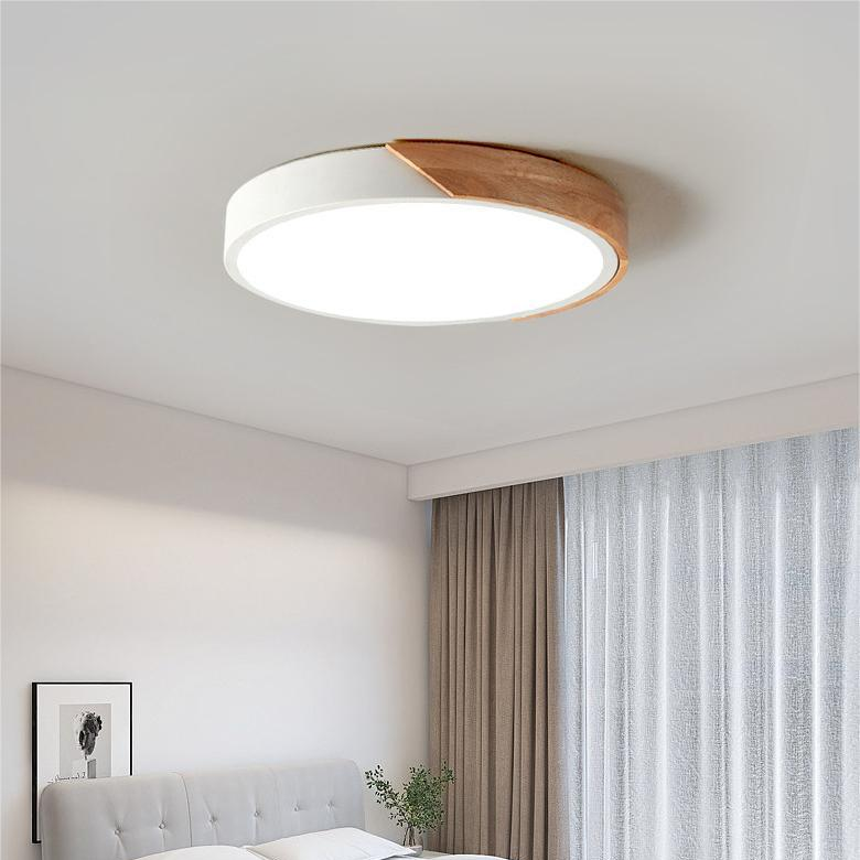 Lampada da soffitto in legno nordico a forma di macaron per spazi moderni
