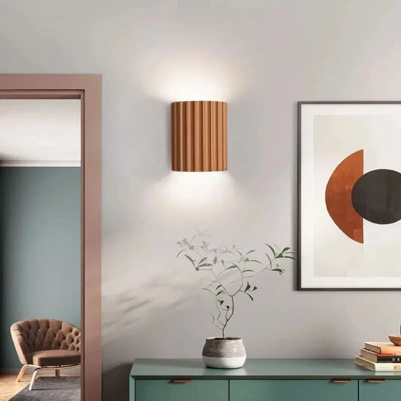 SKYLUMEN – Lampada da Parete Moderna in Resina con Luce Ambientale LED