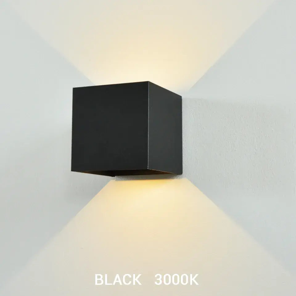 Lampada da parete ricaricabile con sensore