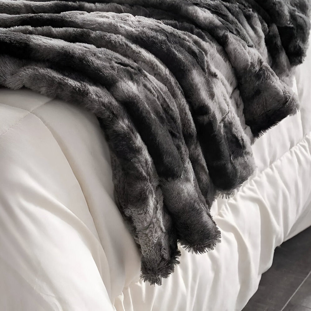Evar | Coperta in Pile Double-Face in Sei Colori e Tre Dimensioni per Divano, Letto e Angolo Lettura