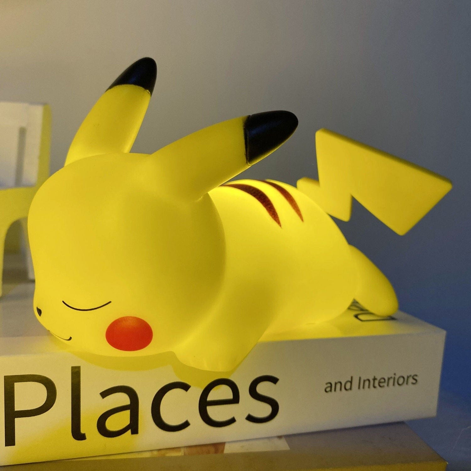 Incantevole Luce Notturna Pikachu - Luce Magica per Bambini