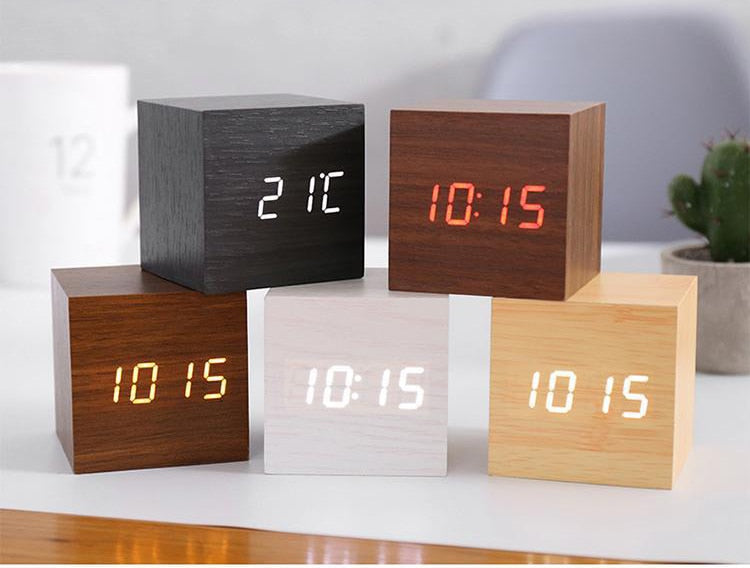 Auralux - Orologio Sveglia LED Minimalista con Funzioni Intelligenti