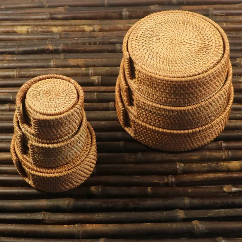 RATTANRA – Sottobicchieri in Rattan Termoisolanti per la Protezione del Tavolo