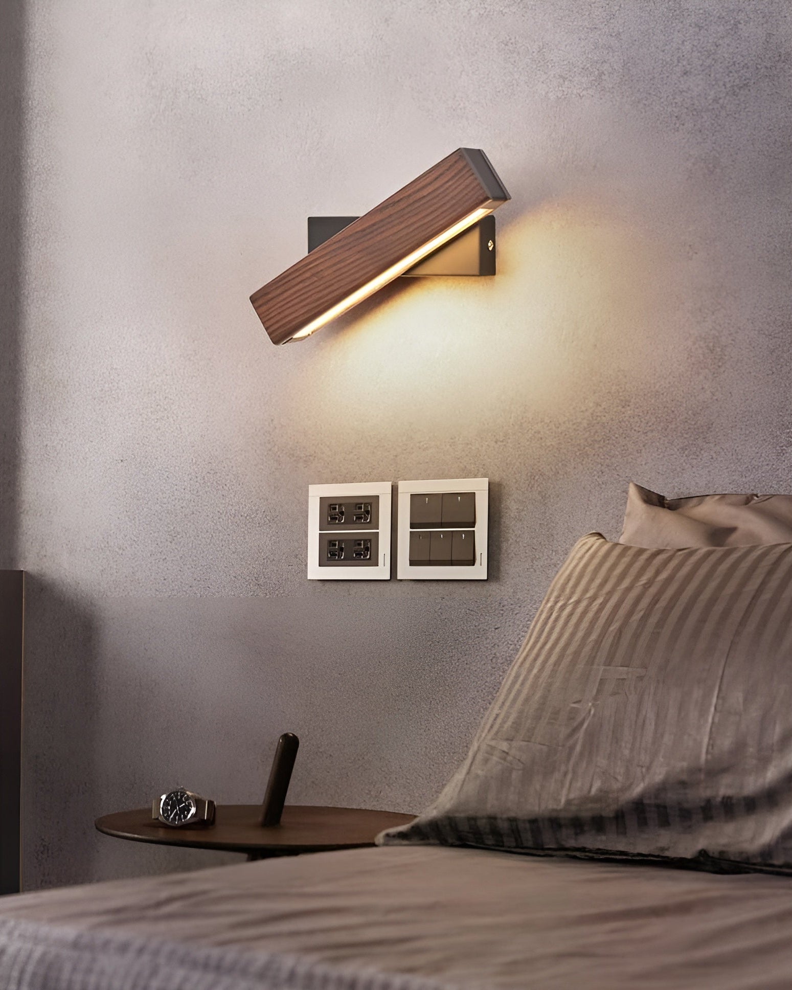 Lunalie | Lampada da Parete LED Rotante in Legno Premium