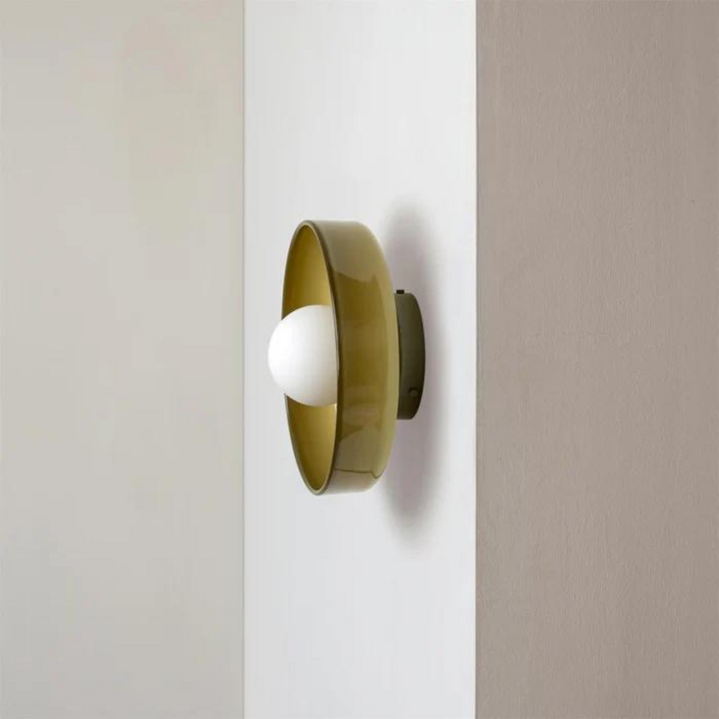Lampada da soffitto rotonda con funzionalità elegante - LumiSphere