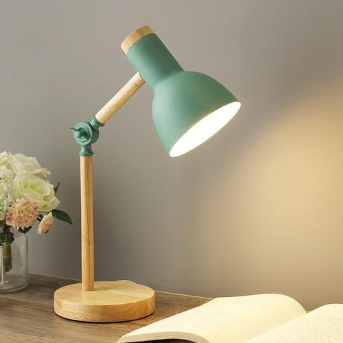 Scandinavian Wooden Desk Lamp with Foldable Design