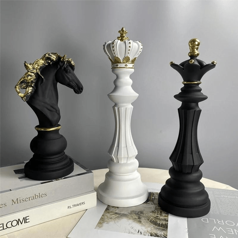 Scultura decorativa a forma di pezzo di scacchi