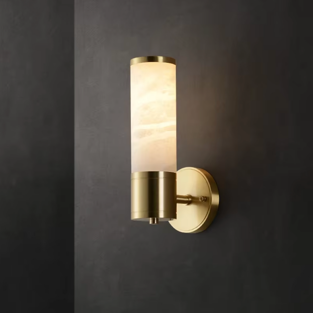 Lampada da parete elegante in tonalità oro ispirata alla natura