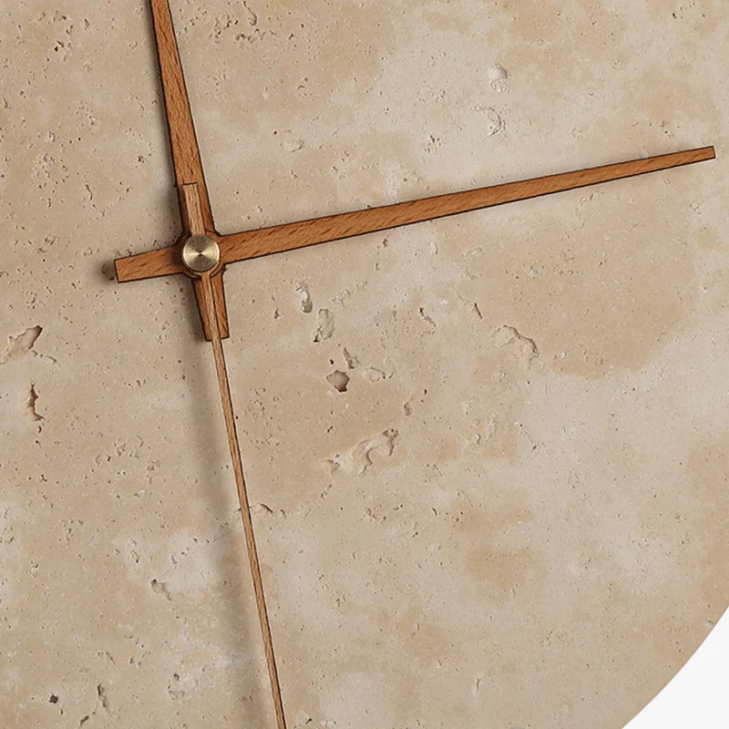 Lampada da parete e orologio Möni per un'illuminazione elegante