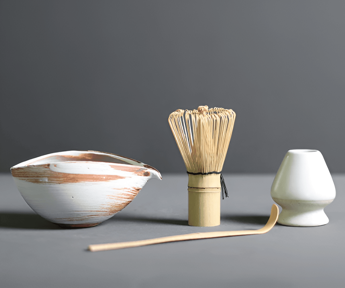 Gure | Set di Matcha Giapponese in Bambù Naturale e Ceramica con Chasen, Chashaku e Ciotola per Matcha