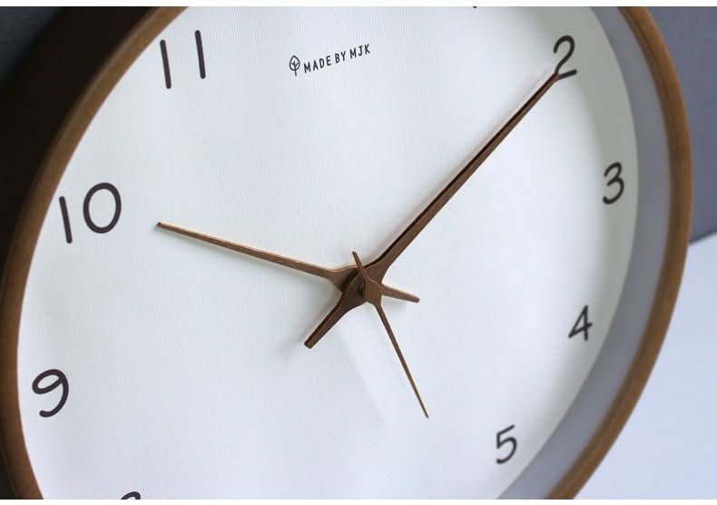 Orologio da parete in legno massello Stille Solid Tre