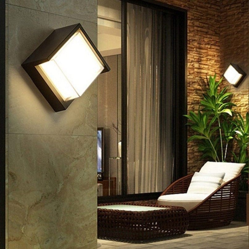 Lampada da Muro Esterno per Illuminazione Elegante