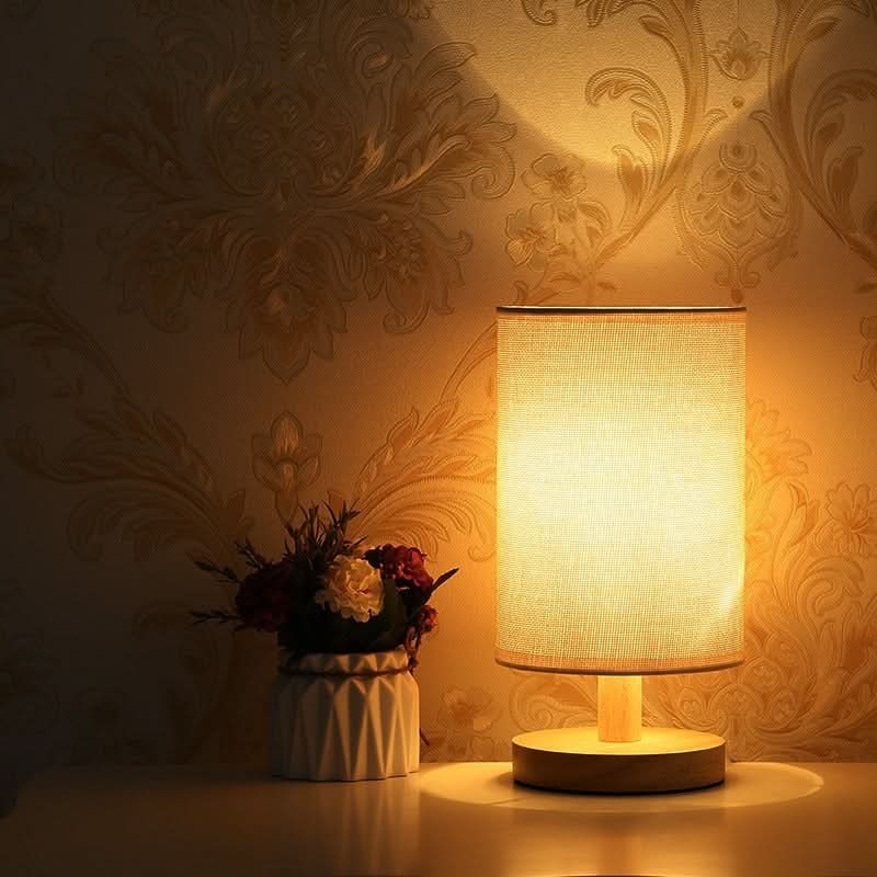 Lampada da Tavolo LED Scandinava – Design in Legno Massello