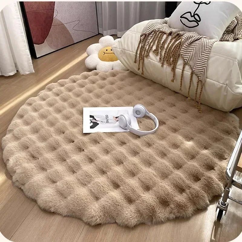 Sorelia | Tappeto rotondo in poliestere con base antiscivolo in sei colori e quattro dimensioni per soggiorno e camera da letto