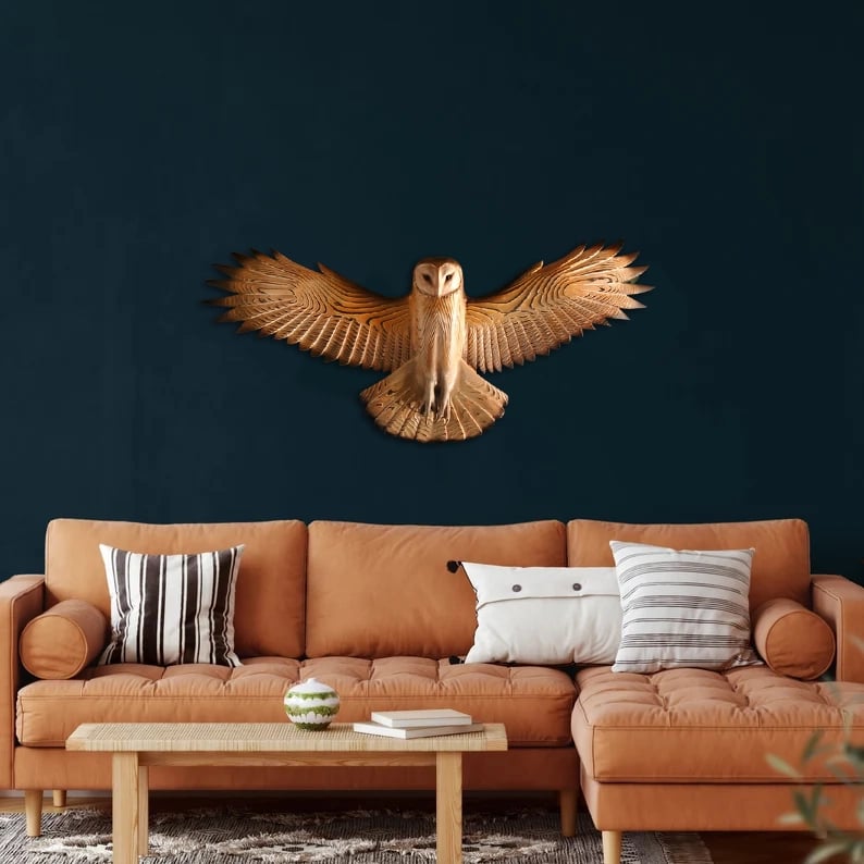 TIMBERSPIRIT – Arte Murale di Gufo Comune Artistico Intagliato da Legno Massello