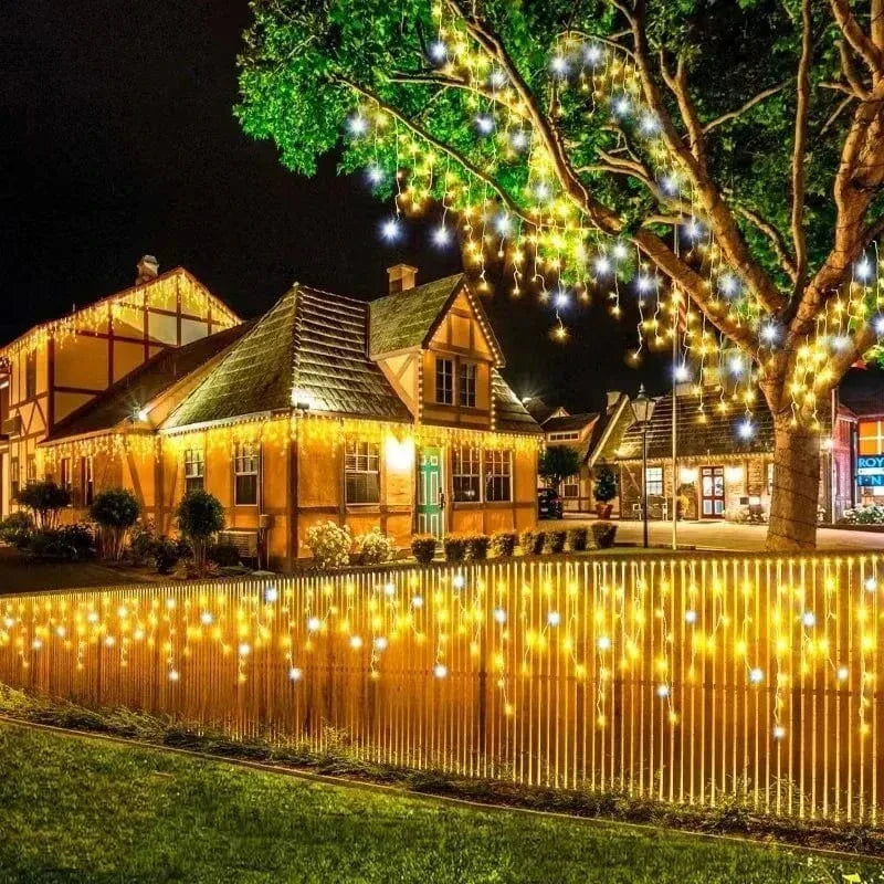 Luci a LED a Stringa a Goccia Luminescenti | Bianco Caldo e Bianco Freddo, Estensibili per Decorazioni Festive Indoor e Outdoor