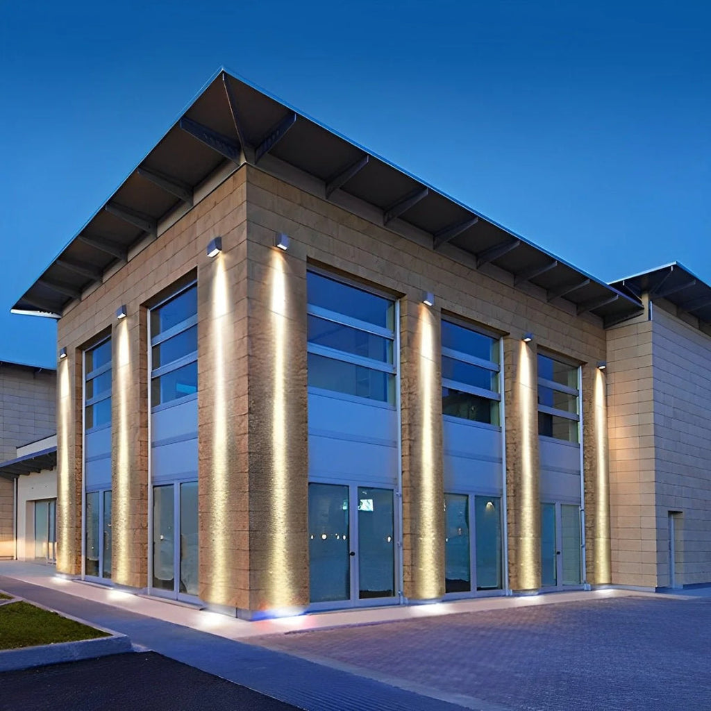 Elvarinna – Lampada da parete LED architettonica per esterni