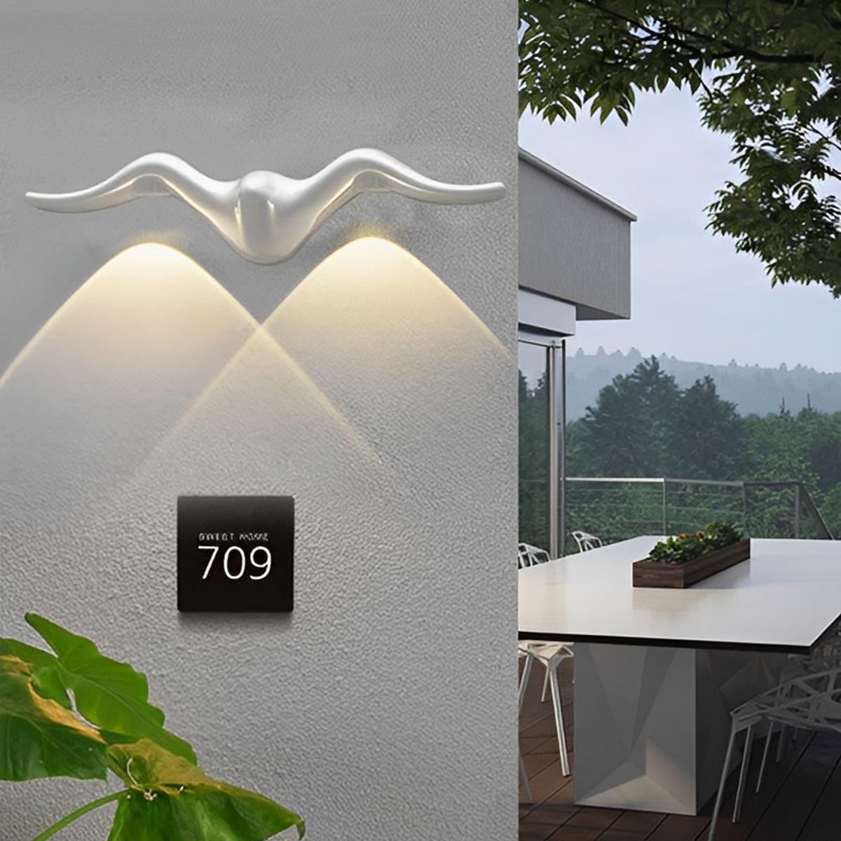 Selvyn | Applique LED da esterno contemporanea con design artistico a silhouette di animali